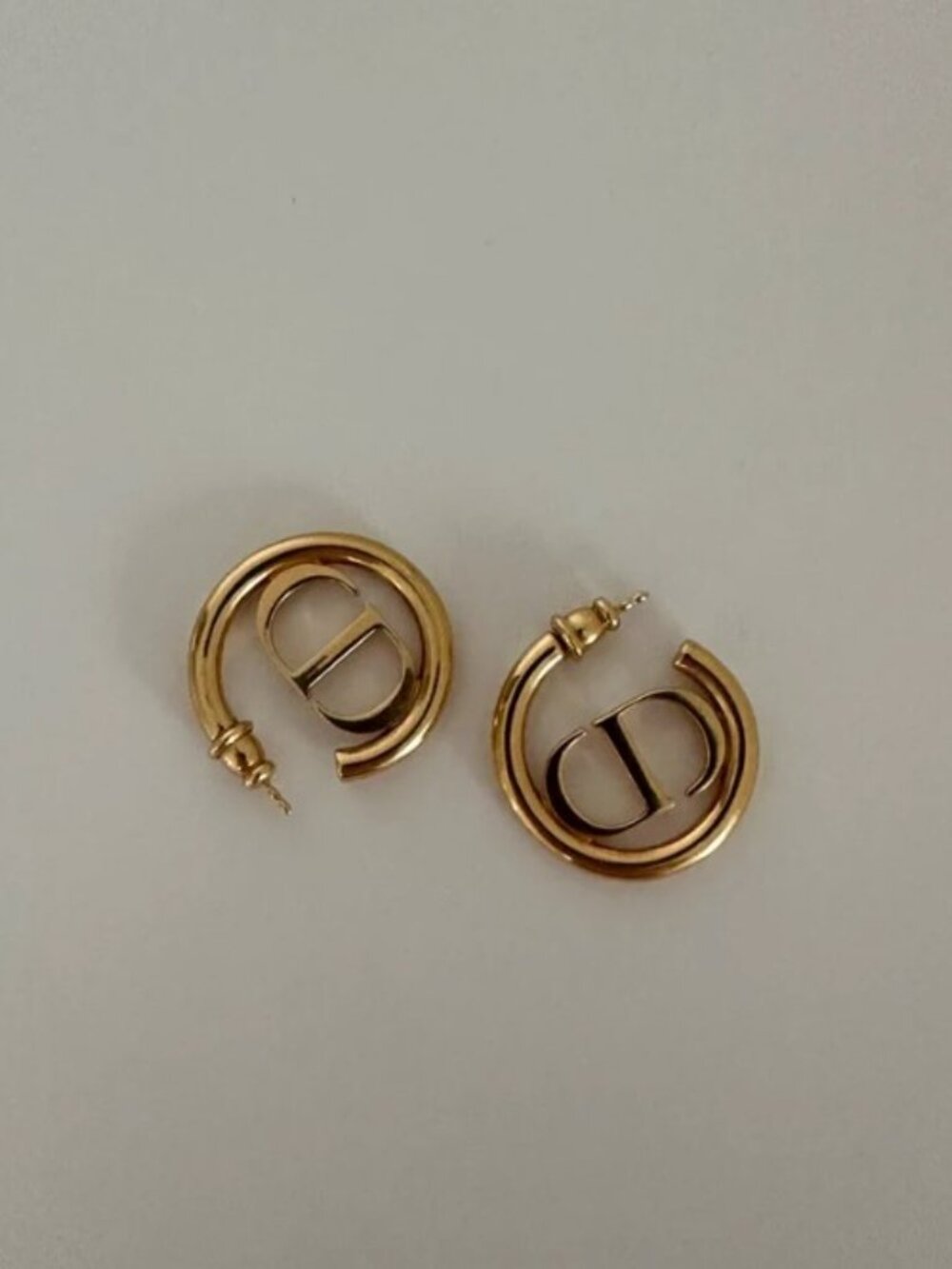 Dior 30 Montaigne Earrings - Picture 2 of 6